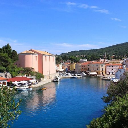Apartments With A Parking Space Veli Losinj, Losinj - 8029 Zewnętrze zdjęcie