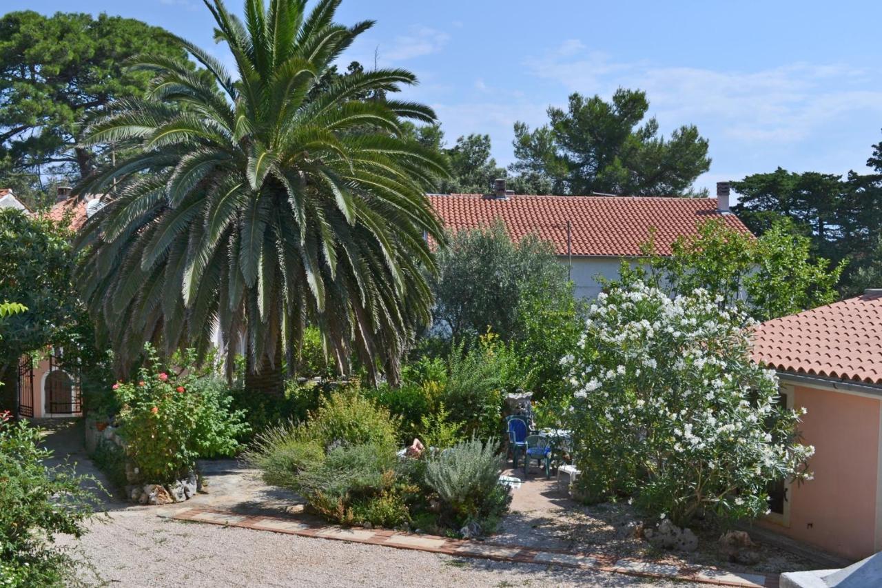 Apartments With A Parking Space Veli Losinj, Losinj - 8029 Zewnętrze zdjęcie